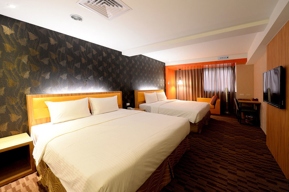 Bamboo Hotel Kaohsiung Extérieur photo